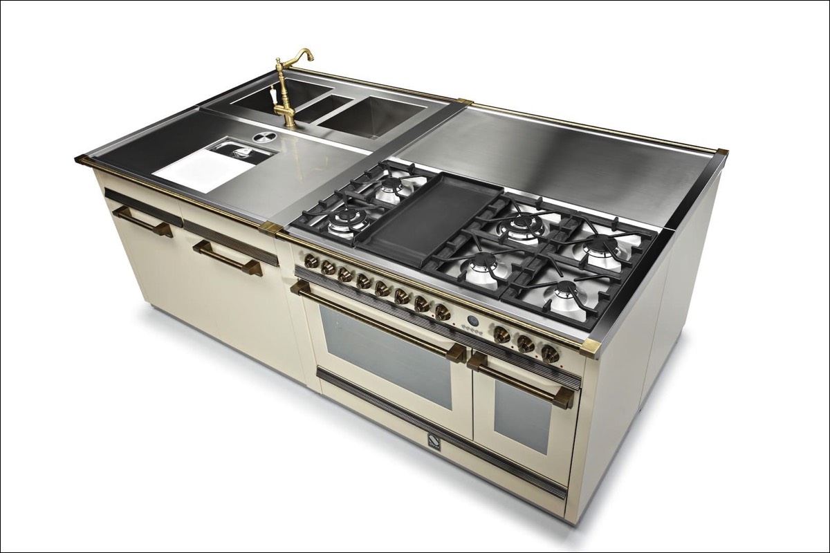 Metallküche Serie Ascot von Steel Cucine Insellösung