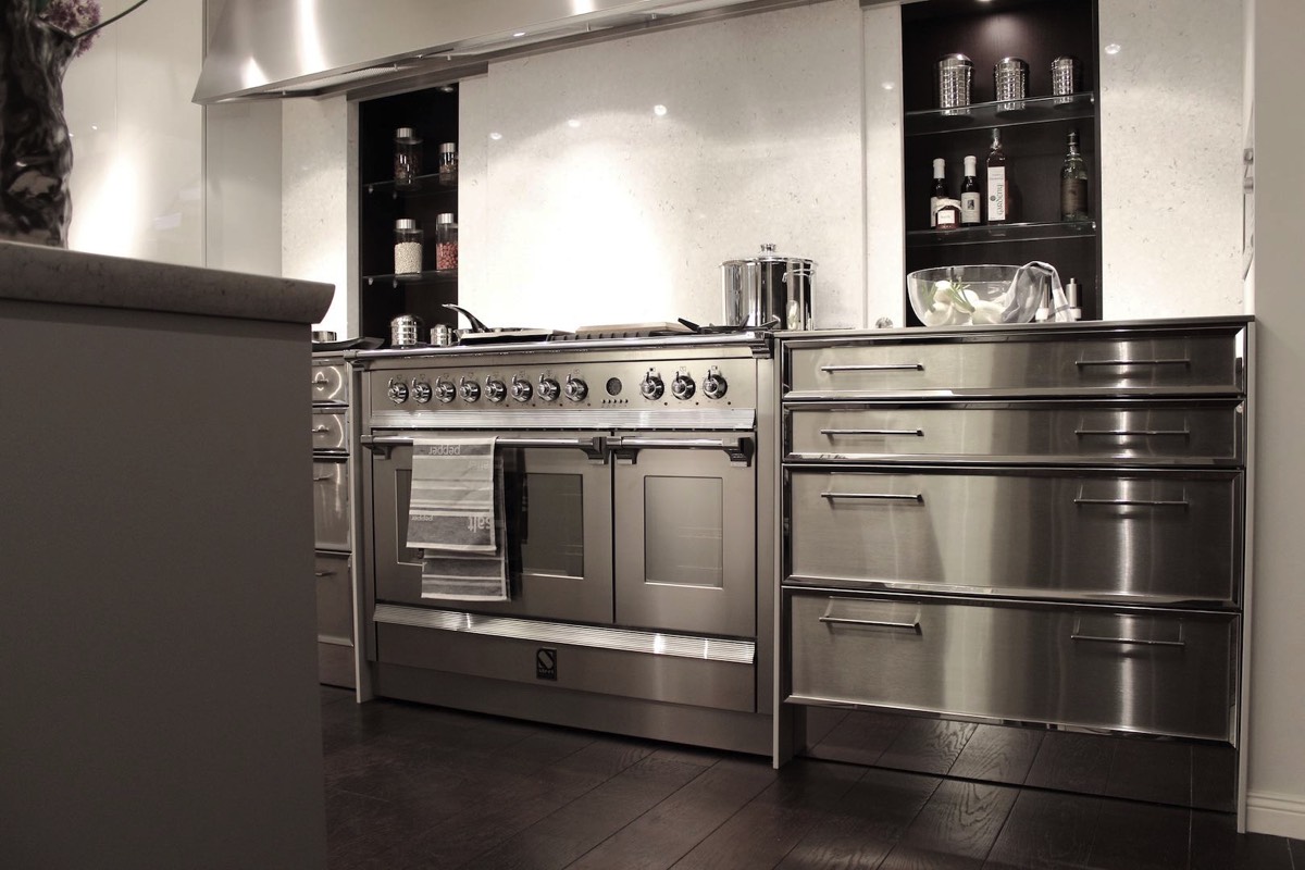 Gasherd im Landhauslook von Steel Cucine aus Italien