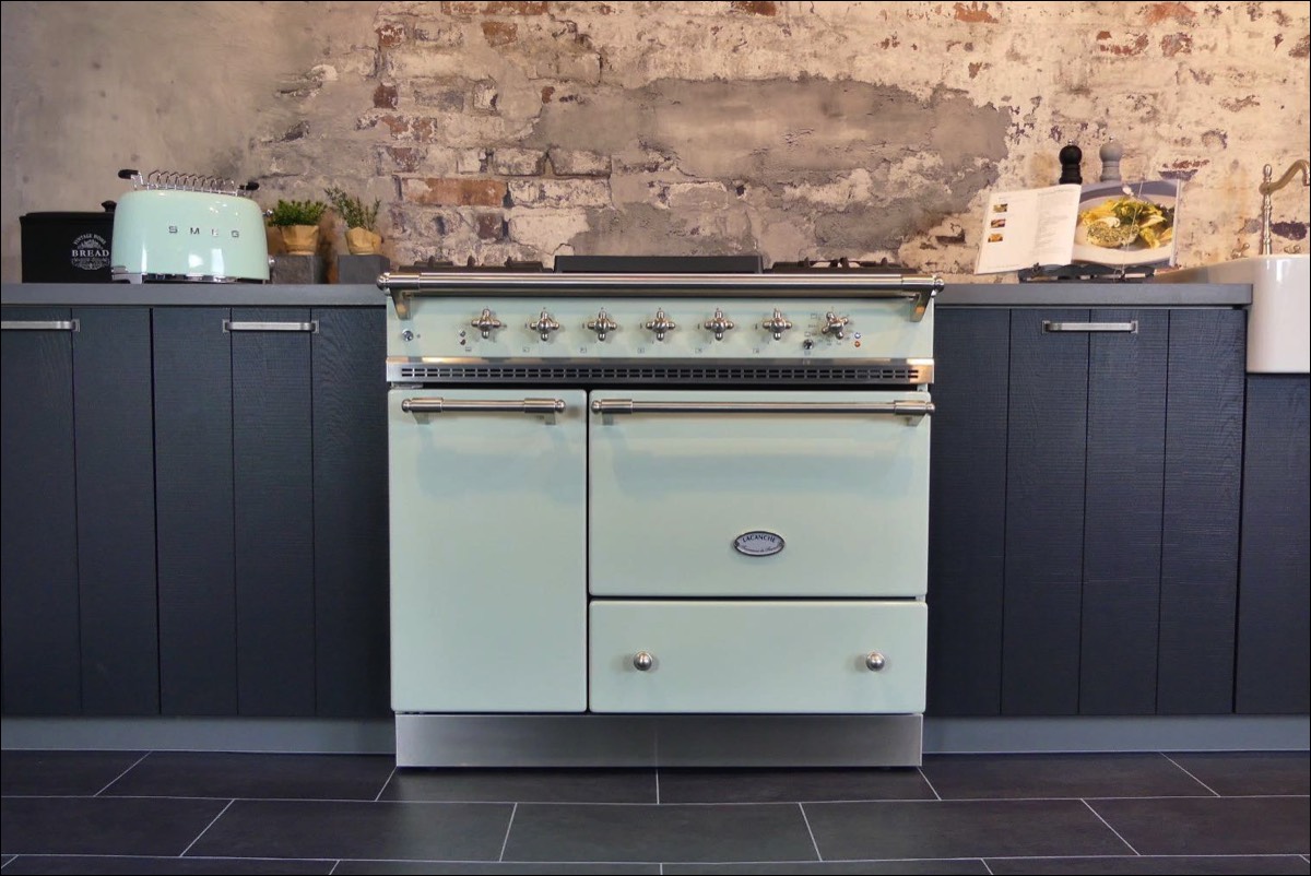 Lacanche Volnay Range Cooker in vielen Farben lieferbar